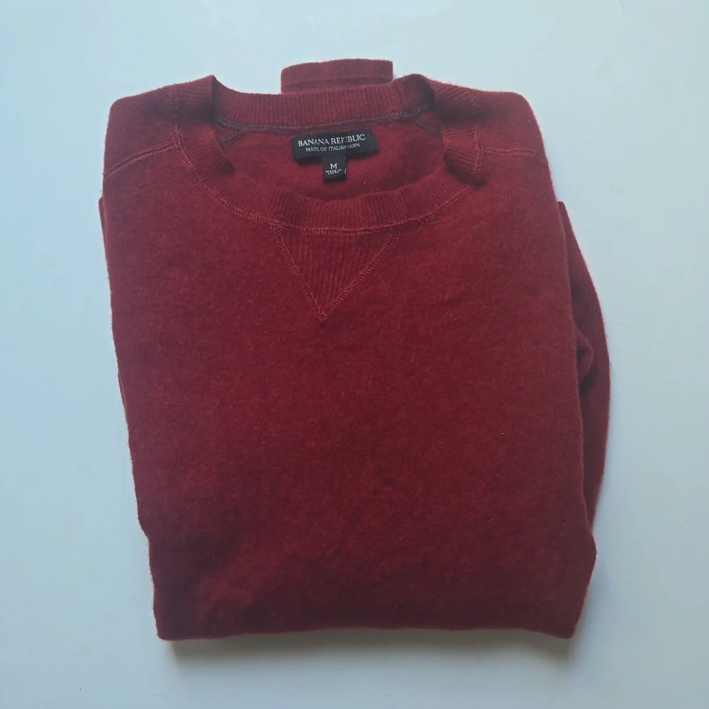 Banana Republic Red Merino Wool Sweater-M